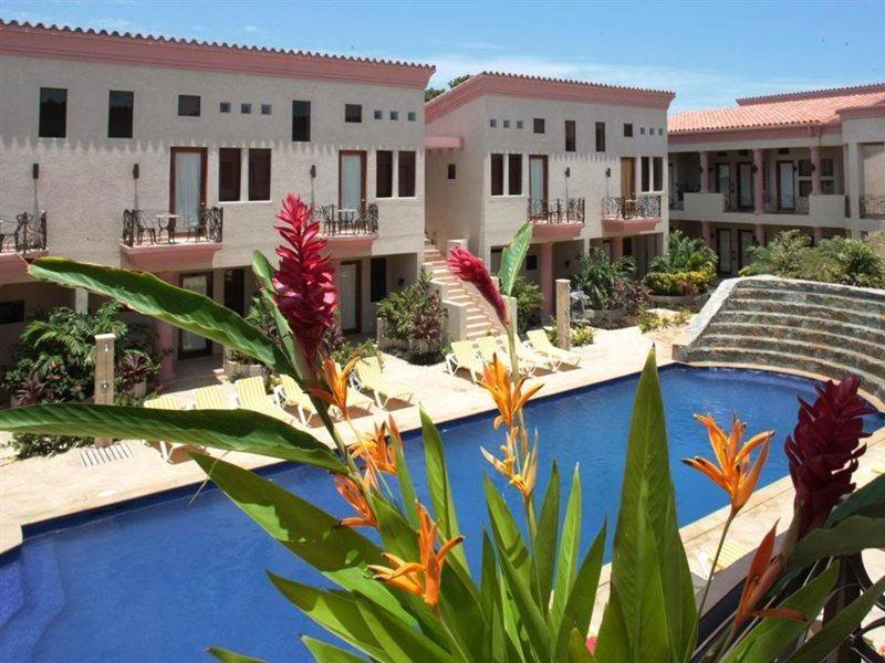 Las Sirenas Hotel And Condos 西湾 外观 照片